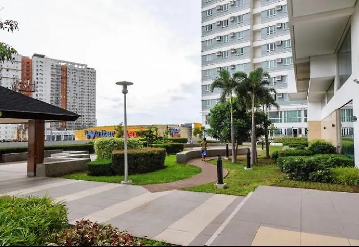 Beacon Makati Free Pool Access Free Wifi 100mbps & Free Netflix Apartment