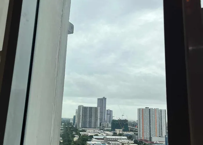 Beacon Makati Free Pool Access Free Wifi 100mbps & Free Netflix Apartment Manila